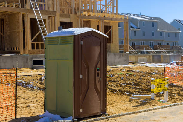 Portable Toilet Options We Offer in Hudson, MI